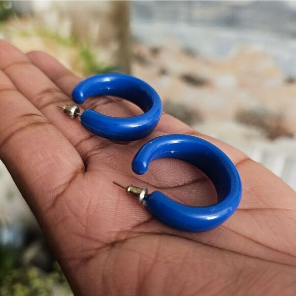 Vintage Matte Blue Simple Hoop Fashion Earrings. - Picture 14 of 15